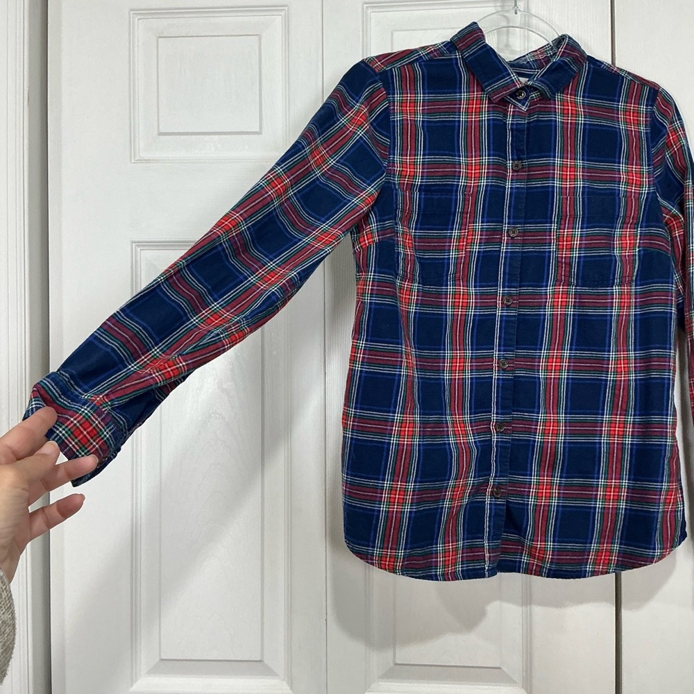 🍓 Old Navy Plaid Red and Blue Flannel Button Down Long Sleeve Shirt - SP - Picture 2 of 5